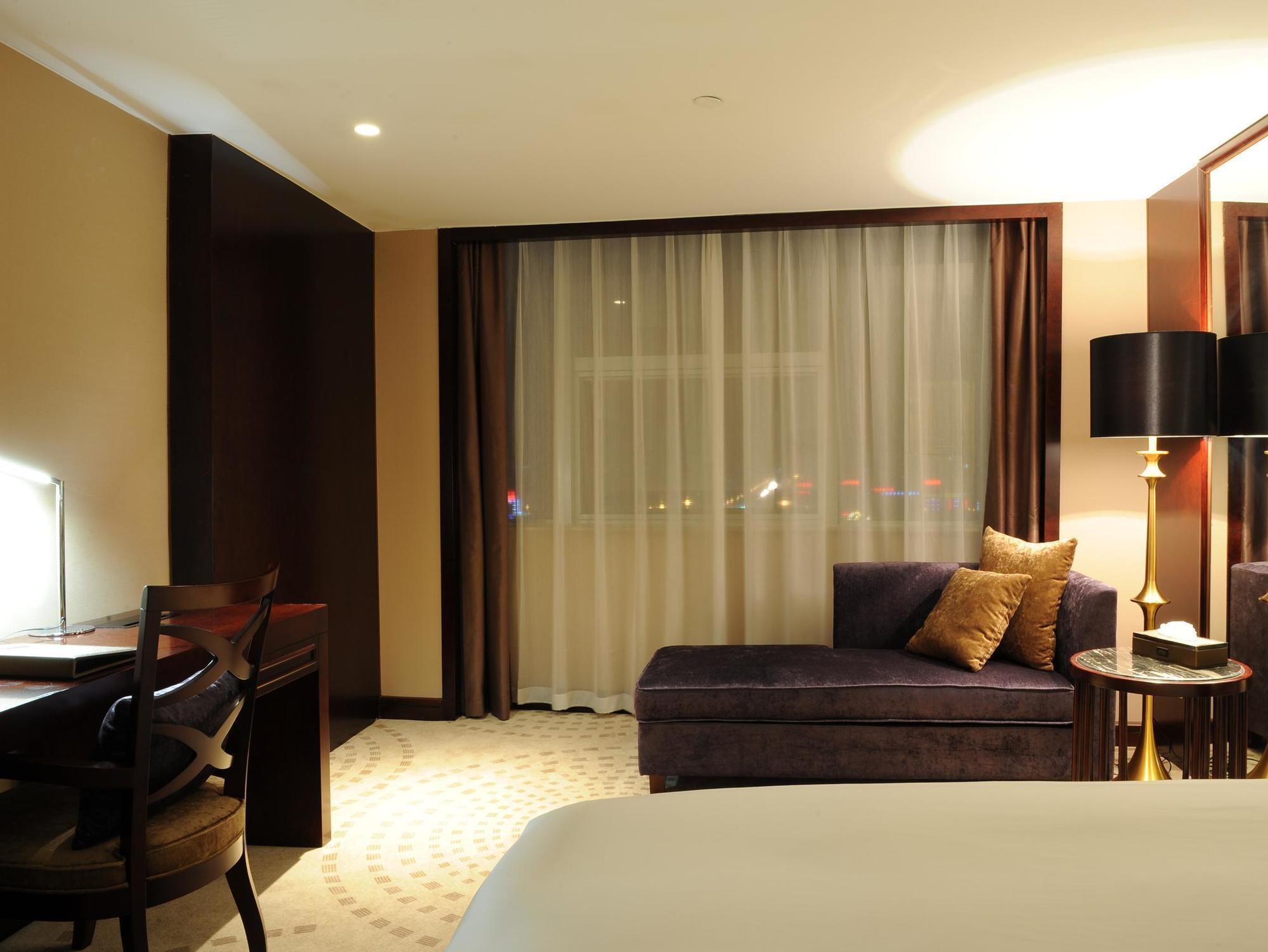 Hengna International Hotel Yiwu  Bagian luar foto