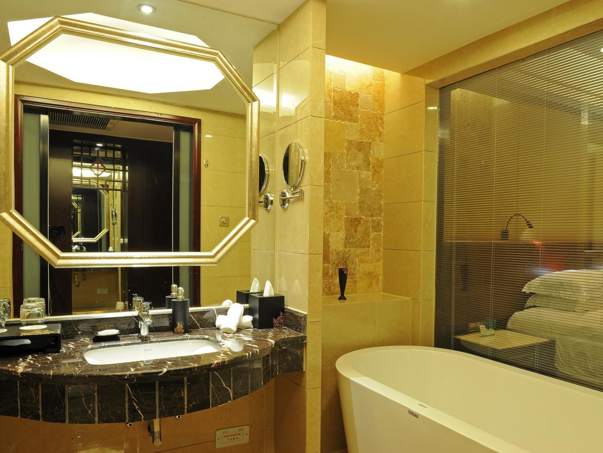 Hengna International Hotel Yiwu  Bagian luar foto