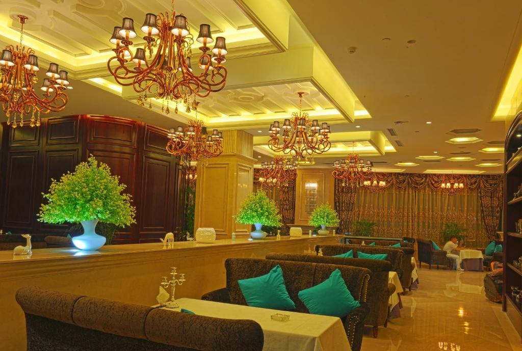 Hengna International Hotel Yiwu  Bagian luar foto