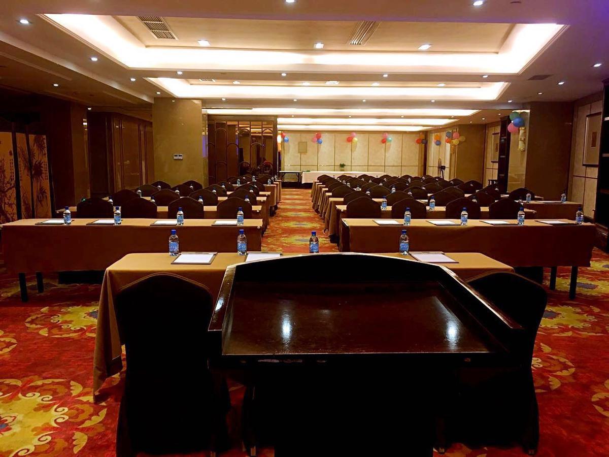 Hengna International Hotel Yiwu  Bagian luar foto