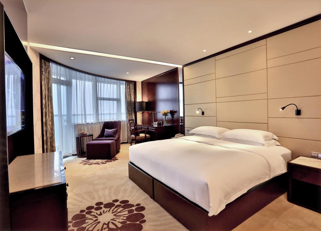 Hengna International Hotel Yiwu  Bagian luar foto