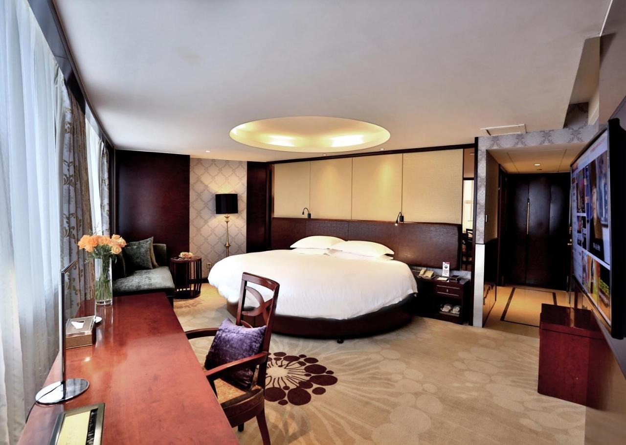 Hengna International Hotel Yiwu  Bagian luar foto