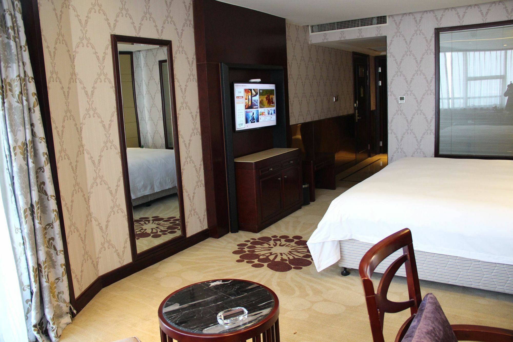 Hengna International Hotel Yiwu  Bagian luar foto